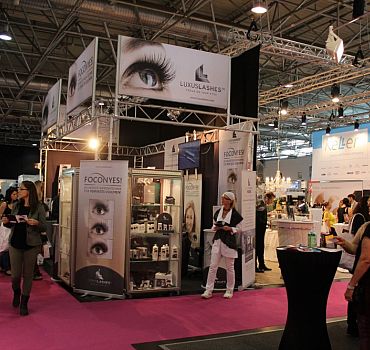 LUXUSLASHES® Messestand